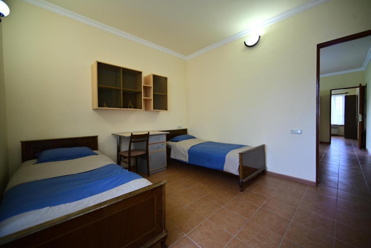 Sevan Tarsus Guesthouse Tsovazard Εξωτερικό φωτογραφία