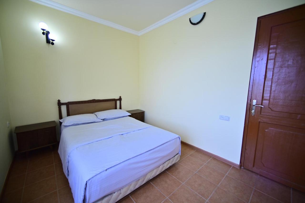 Sevan Tarsus Guesthouse Tsovazard Εξωτερικό φωτογραφία