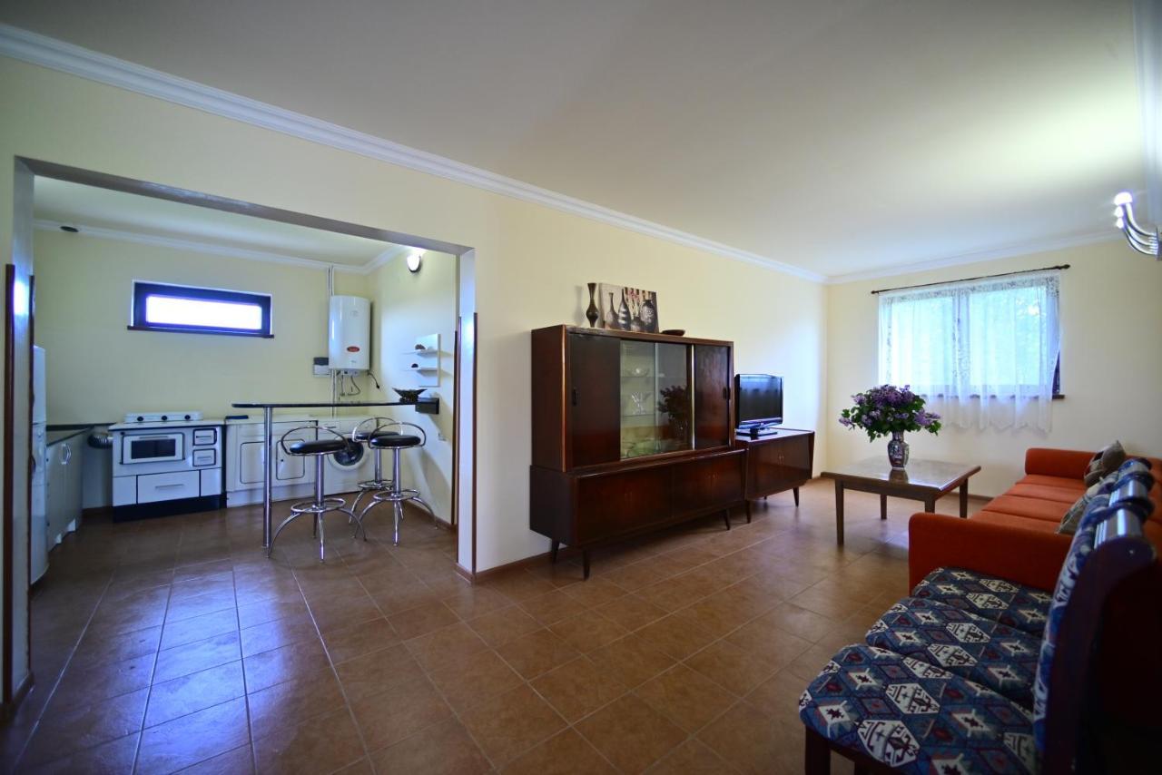 Sevan Tarsus Guesthouse Tsovazard Εξωτερικό φωτογραφία
