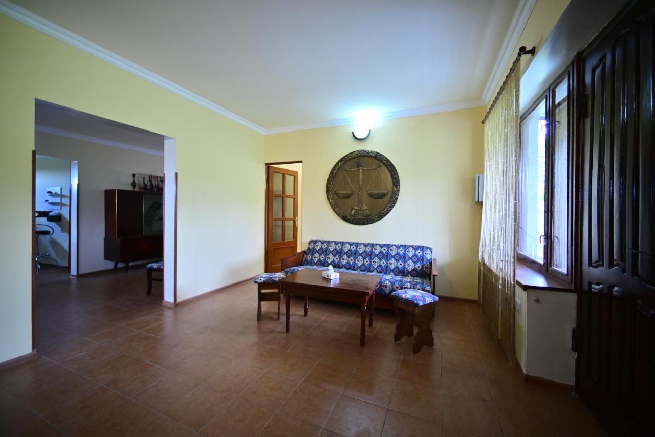 Sevan Tarsus Guesthouse Tsovazard Εξωτερικό φωτογραφία